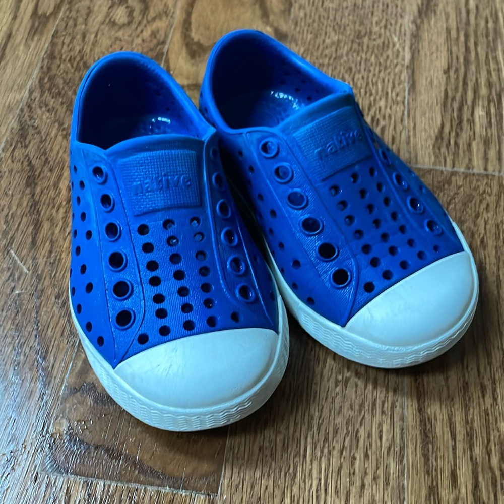 Native Shoes Jefferson Slip-On Vegan Sneakers